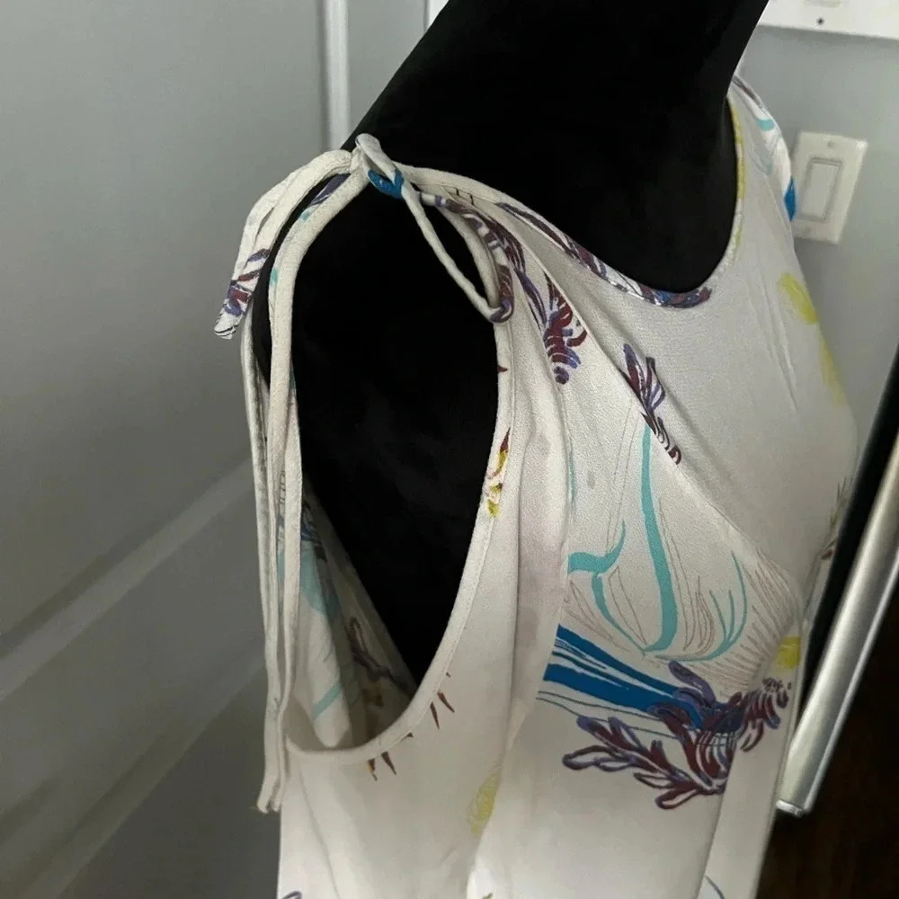 Free People cold shoulder top - Picture 2 of 10